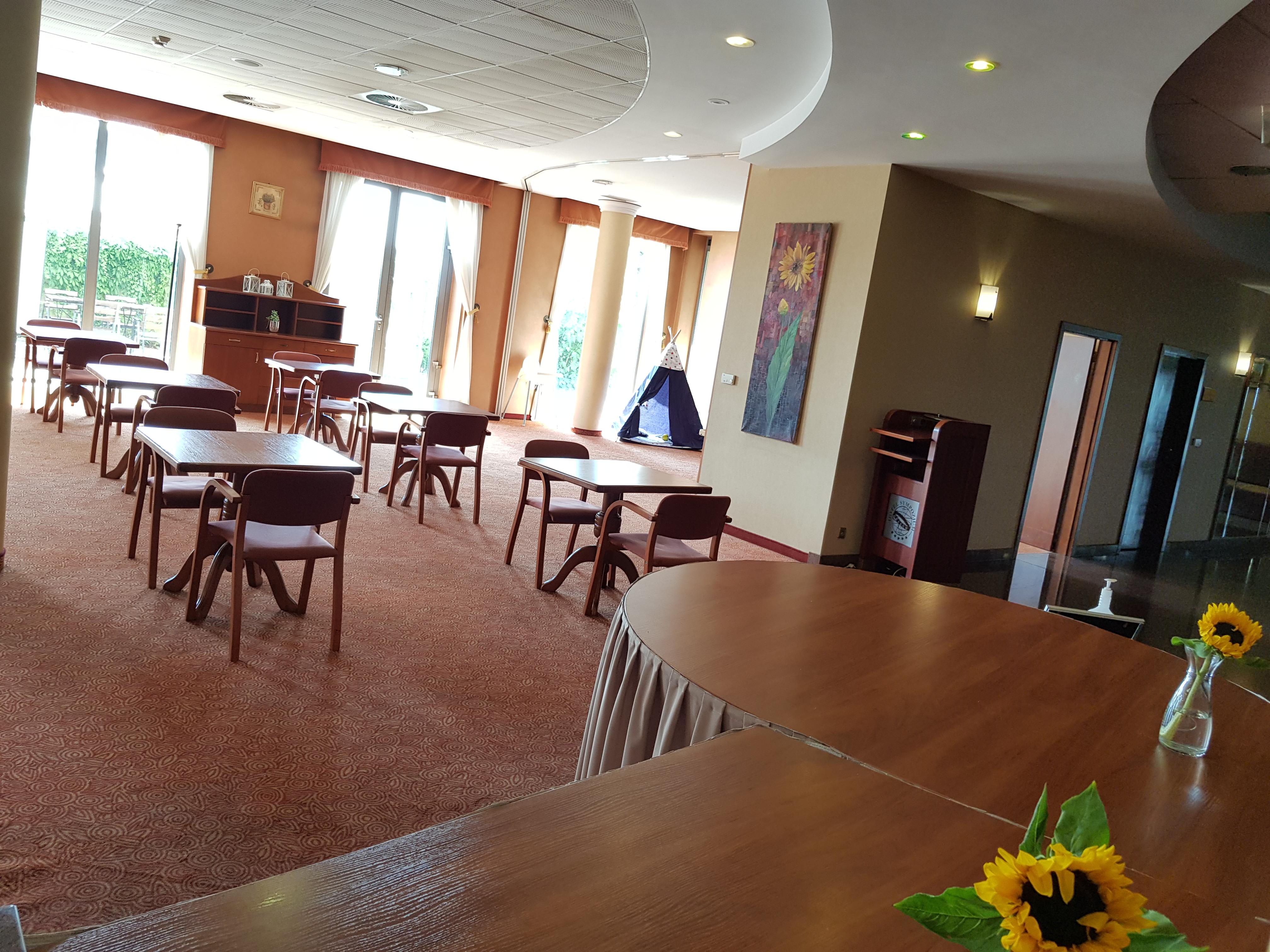 Hotel Sympozjum & Spa Krakow Ngoại thất bức ảnh